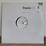 Dreamsequence III* Feat. Blake Baxter - Deep N Da Groove (RMX)（Tresor – Tresor 184）